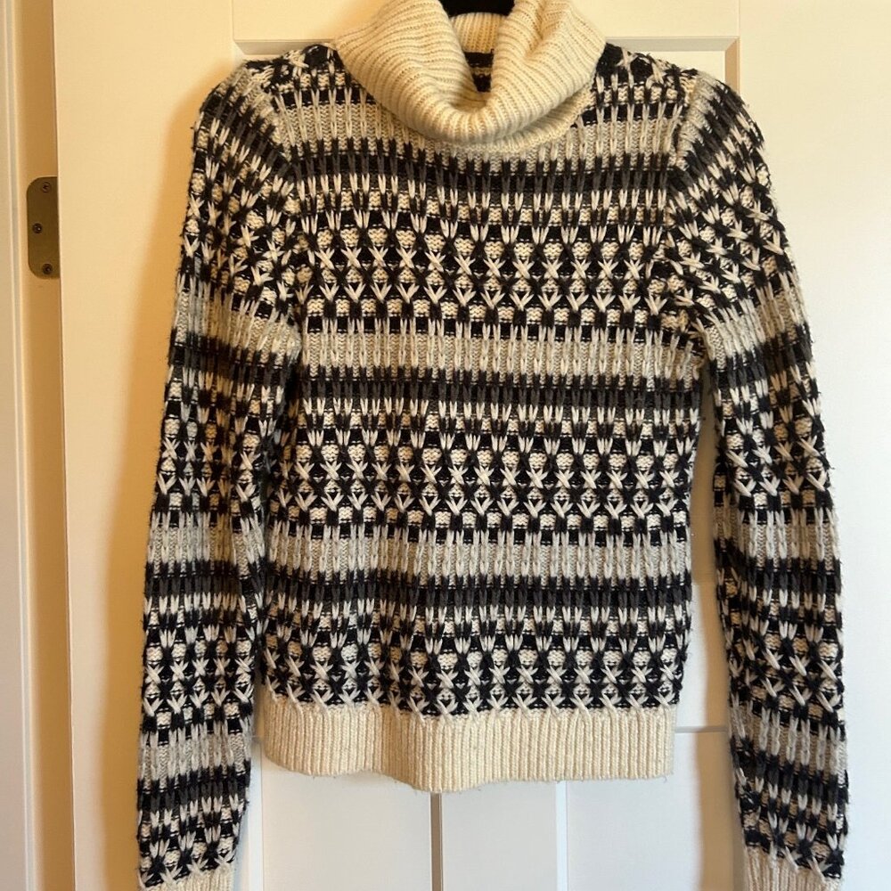 LOFT Chunky Knit Turtle Neck Sweater